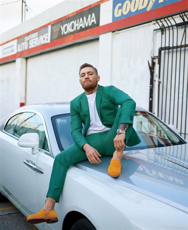 Trong làng UFC (võ thuật đối kháng) thế giới, cái tên Conor McGregor là cái tên không còn xa lạ với khán giả nhờ những cú đấm có uy lực cùng những pha ra đòn khiến đối phương phải choáng váng. Ảnh trong bài: Instagram nhân vật.