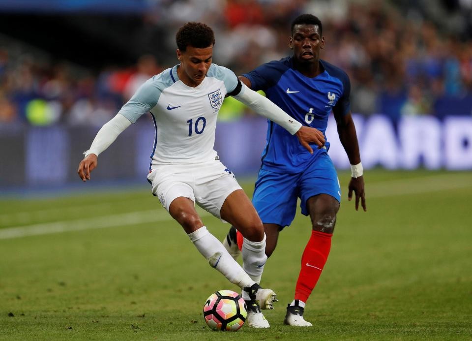 M.U trở lại với Dele Alli: Theo tin chuyển nhượng bóng đá mới nhất từ Evening Standard, Pogba bày tỏ suy nghĩ của mình về tài năng của Dele Alli. ngôi sao Dele Alli của Tottenham có mức giá trên 100 triệu bảng.