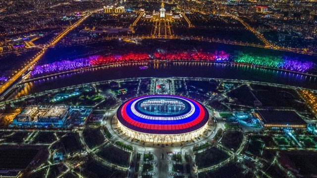 Luzhniki chính là sân khấu chính diễn ra trận khai mạc cũng như chung kết của  World Cup 2018. Sân vận động này có sức chứa 81.006 chỗ ngồi và tại ngày hội bóng đá thế giới lần này, sân nhà của ĐT Nga sẽ diễn ra 4 trận vòng bảng (bao gồm trận khai mạc), 1 trận vòng 16 đội, 1 trận bán kết và chung kết.