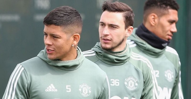  Chuyển nhượng bóng đá mới nhất từ Mirror, MU đang "xả hàng" ồ ạt khi những cái tên nhà Matteo Darmian, Marcos Rojo và Anthony Martial sẽ ra đi trong thời gian tới.