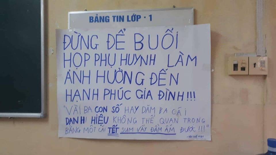 Từ lâu, việc  họp phụ huynh đã trở thành "nỗi ám ảnh" đối với mỗi học sinh. Bởi đó là buổi gặp mặt để bố mẹ biết được con mình đã học tập như thế nào, đạt được thành tích gì sau một học kì.