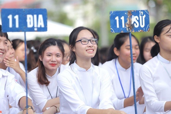 Cả nước cùng khai giảng vào ngày 5/9, các trường không dạy trước chương trình