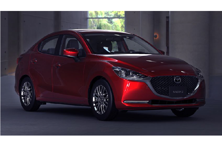 Mẫu  xe Mazda2 2020 mới là phiên bản nâng cấp facelift giữa vòng đời của dòng xe Mazda2. Mazda2 hatchback và sedan mới đều sở hữu phong cách thiết kế cao cấp sắc sảo hơn khi được lấy cảm hứng từ dòng sedan Mazda6 mới (facelift 2018)