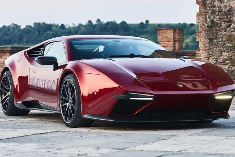 Được coi là De Tomaso Pantera thời hiện đại,  siêu xe Panther ProgettoUno của Ares Design đã chính thức ra mắt công chúng tại sự kiện Concorso d’Eleganza 2019. Kể từ đó, mẫu siêu xe chế tạo số lượng giới hạn này đã có bước tiến từ nguyên mẫu tiền sản xuất sang bản sản xuất thương mại.