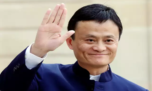 Đứng đầu danh sách  tỷ phú giàu nhất Trung Quốc năm nay là Jack Ma với giá trị tài sản ròng 34,6 tỷ USD. So với năm 2017 (38,6 tỷ USD), tài sản của tỷ phú Jack Ma giảm 4 tỷ USD.