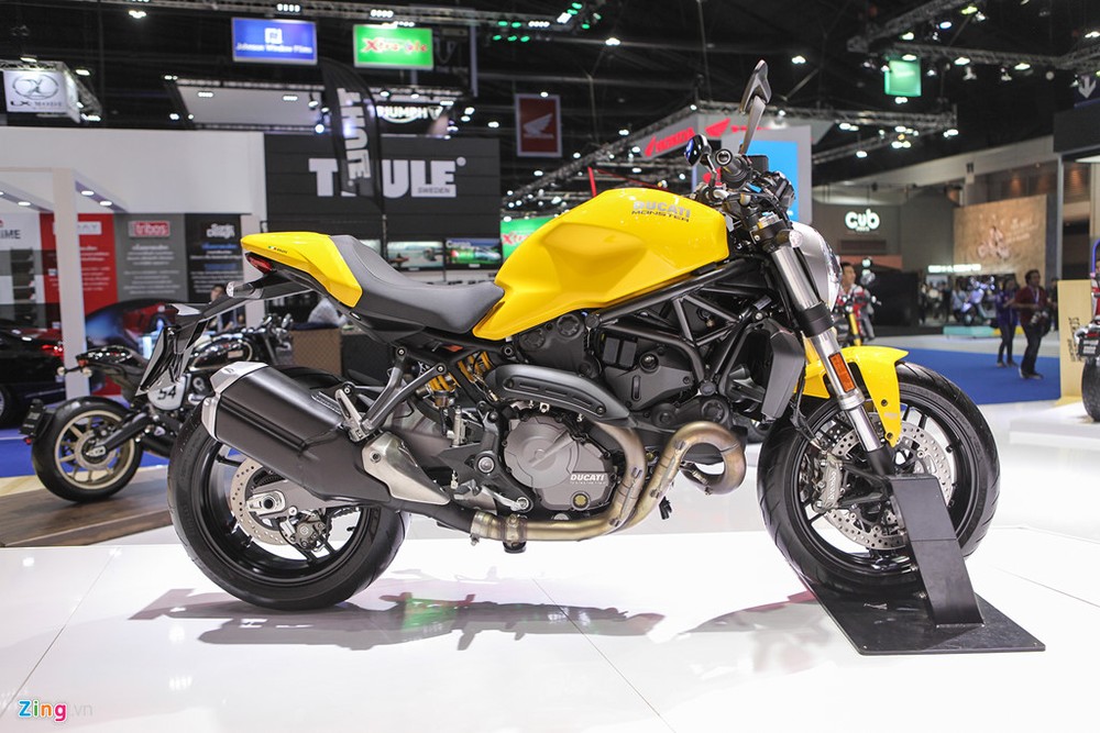  Ducati Monster 821 2018 - phiên bản kỷ niệm 25 năm ra đời của dòng naked-bike Monster M900 - đã được trình làng tại thị trường Đông Nam Á trong khuôn khổ triển lãm Bangkok Motor Show 2018.