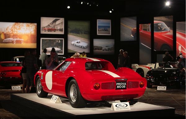 1.1965 Ferrari 250 LM thiết kể bởi Scaglietti: Năm 1977, nhạc sĩ Eric Stewart đã mua và khôi phục lại chiếc xe về nguyên trạng ban đầu. Chiếc xe được bán ra ngày 15.1.2015 với giá 9.625.000 đôla Mỹ.