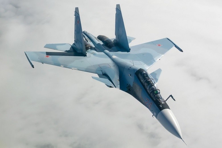 Theo tạp chí Jane's, Nga đã triển khai các máy bay tiêm kích đa năng Su-30SM đến Kaliningrad. Đây thực sự là một thông tin đáng lo ngại với phía NATO khi mà kho  vũ khí tối tân của Nga sát nách Châu Âu này đang càng ngày càng... "khủng". Nguồn ảnh: Nationalinterest.