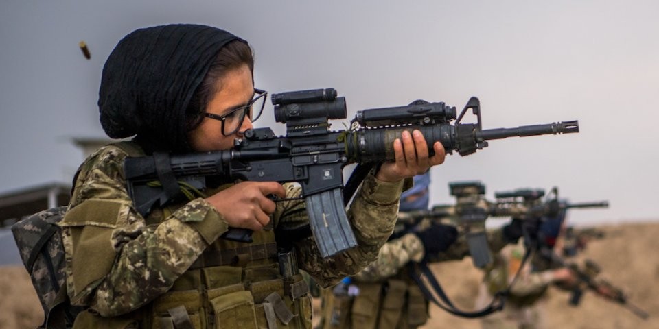 Có tên viết tắt là FTP (Female Tactical Platon), đơn vị nữ đặc nhiệm Afghanistan này có quy mô cực kỳ nhỏ, chỉ khoảng 120 thành viên bao gồm cả sĩ quan chỉ huy.