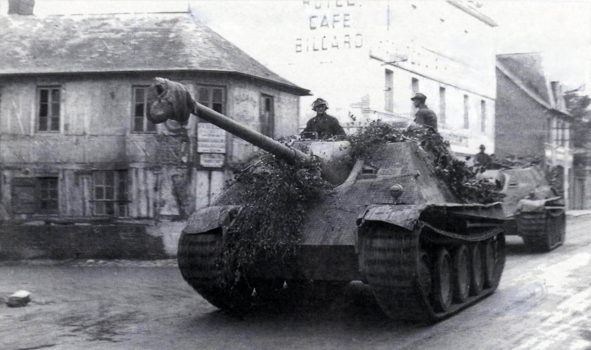 Mang tên Jagdpanther hay còn có tên gọi khác là Sd.Kfz. 173, là khẩu  pháo tự hành được cho là hoàn hảo nhất của Đức trong Chiến tranh Thế giới thứ 2. Nguồn ảnh: Warhistory.