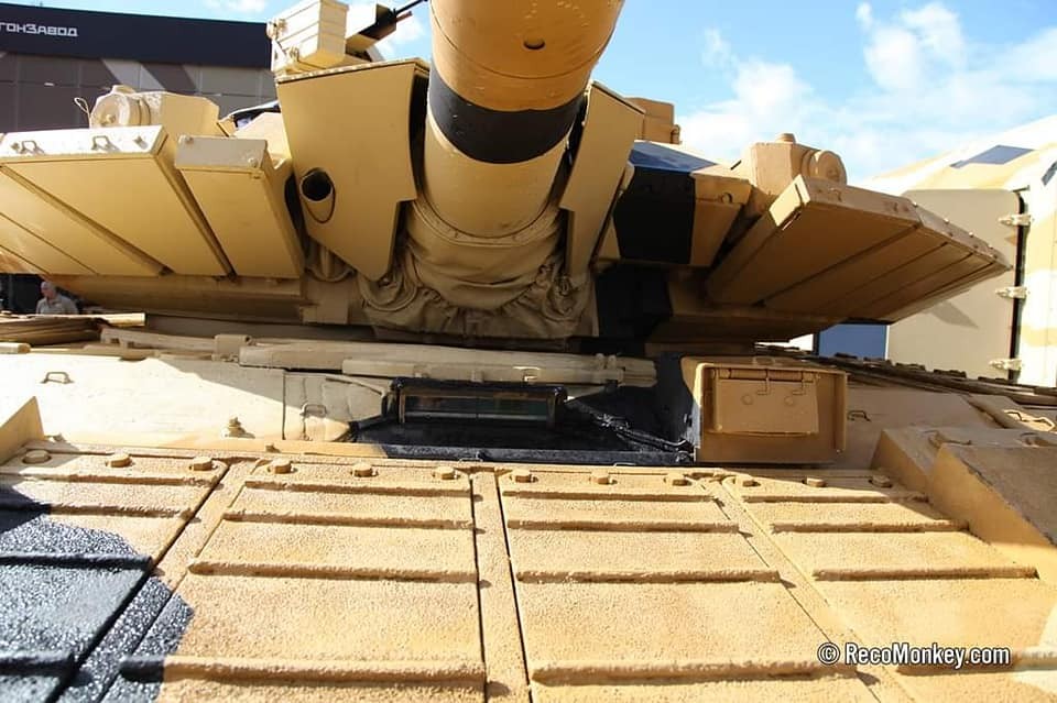 Phiên bản xuất khẩu của T-90M được mang định danh là T-90MS. Đây hiện được coi là bản mạnh nhất của  xe tăng chủ lực T-90 mà nước ngoài có thể mua được từ Nga. Nguồn ảnh: Reco.