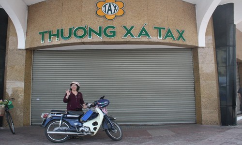 Như vậy, thương xá Tax đã chính thức bị "khai tử" sau hơn 100 năm hoạt động liên tục.