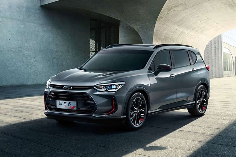 Hiện khách hàng Trung Quốc nói riêng và toàn cầu nói chung đang "phát cuồng" vì SUV và crossover. Do đó, không có gì lạ khi hãng GM quyết định chuyển mẫu  xe Chevrolet Orlando 2018 sang phân khúc xe hấp dẫn khách hàng hơn, nhất là ở thị trường tỷ dân như Trung Quốc.