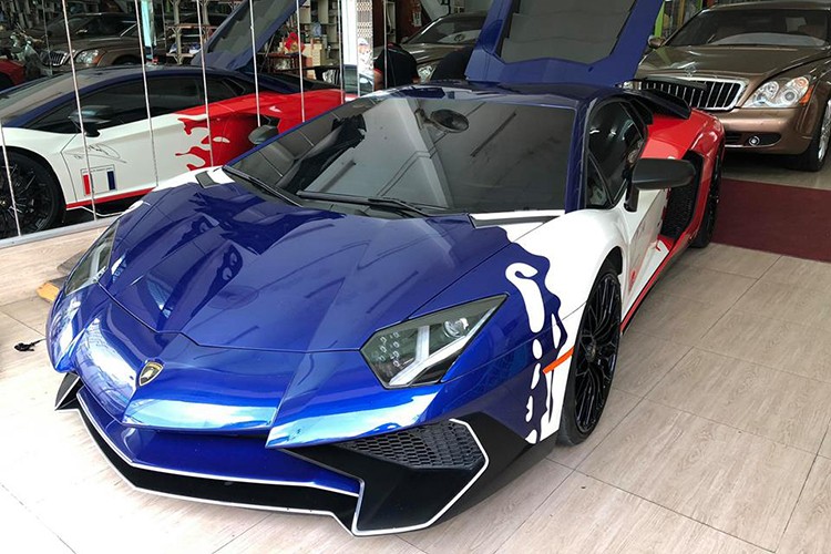 Thông tin về việc đại gia siêu xe Minh Nhựa bán lại  siêu xe Lamborghini Aventador LP750-4 SV để rộng chỗ cho việc tậu cặp đôi SUV đỉnh cao là Lamborghini Urus và Mercedes-AMG G63 Edition 1 2019 đã được chính doanh nhân này tiết lộ vào giữa tháng 10/2018 vừa qua. 