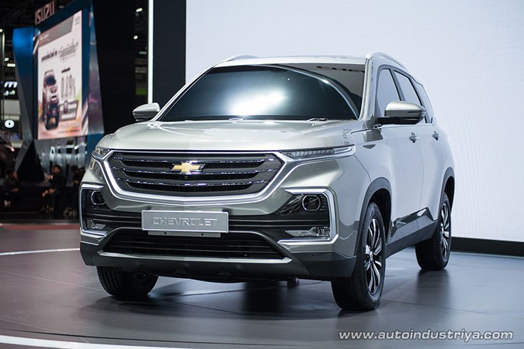 Tại triển lãm xe Bangkok 2019 hiện đang diễn ra tại Thái Lan, hãng Chevrolet đã vén màn thế hệ thứ hai của dòng crossover cỡ C Captiva dành cho thị trường Đông Nam Á.  Chevrolet Captiva 2019 mới ở Thái Lan trên thực tế chính là phiên bản đổi tên của mẫu ô tô Trung Quốc Baojun 530, tương tự Wuling Almaz hiện đang được phân phối tại Indonesia.