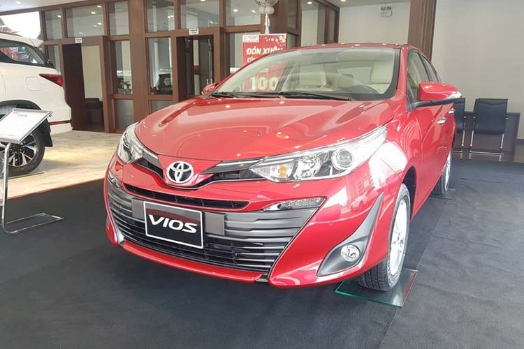 Ngay từ đầu năm 2020, Toyota đã giới thiệu mẫu Vios thế hệ nâng cấp. Ngoại hình của  Toyota Vios 2020 mới tất cả các phiên bản vừa ra mắt tại Việt nam đều không có khác biệt đáng kể nào so với phiên bản cũ.