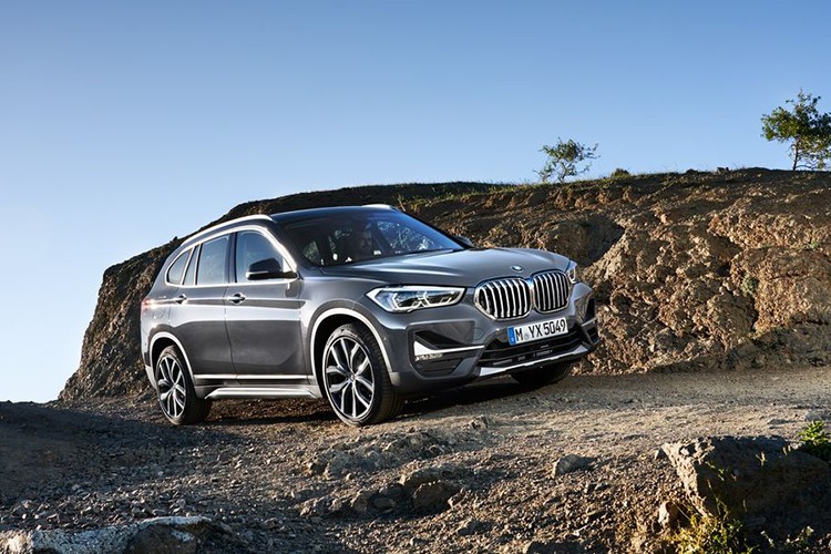 Phiên bản nâng cấp của dòng SUV hạng sang cỡ nhỏ BMW X1 lần đầu tiên ra mắt thị trường thế giới vào tháng 5 năm ngoái. Sau gần 1 năm,  BMW X1 2020 mới chuẩn bị được nhà phân phối THACO giới thiệu tại thị trường Việt Nam, dự kiến vào tháng 4/2020 tới đây.