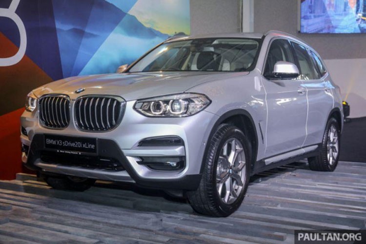  BMW X3 thế hệ mới đang mở rộng dòng sản phẩm khi vừa bổ sung thêm phiên bản sDrive20i xLine. Trước đó, mẫu xe SAV này vốn đã có 2 biến thể xDrive30i Luxury và M Sport tại Malaysia và tất cả đều được lắp ráp trong nước (CKD).