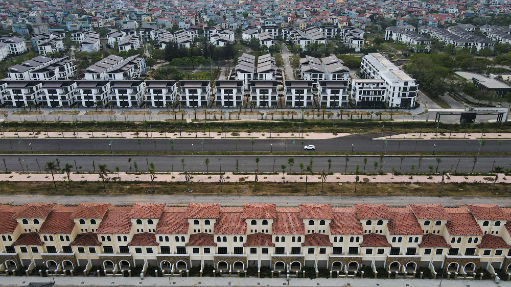 Khu đô thị Nam An Khánh - Sudico thuộc 2 xã An Khánh và An Thượng (huyện Hoài Đức), nằm ngay bên nút giao đại lộ Thăng Long - Lê Trọng Tấn. Dự án được khởi công từ năm 2008 với tổng diện tích xây dựng gần 190ha, do Công ty cổ phần Đầu tư phát triển đô thị và Khu công nghiệp Sông Đà (Sudico) làm chủ đầu tư. 