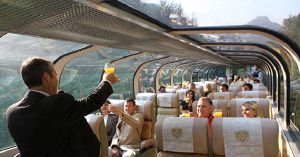 Hãng  tàu Rocky Mountaineer đã thực hiện nhiều chuyến đi khắp Canada kể từ năm 1990 và đây là lần đầu tiên đánh dấu bước đột phá của hãng vào Mỹ.