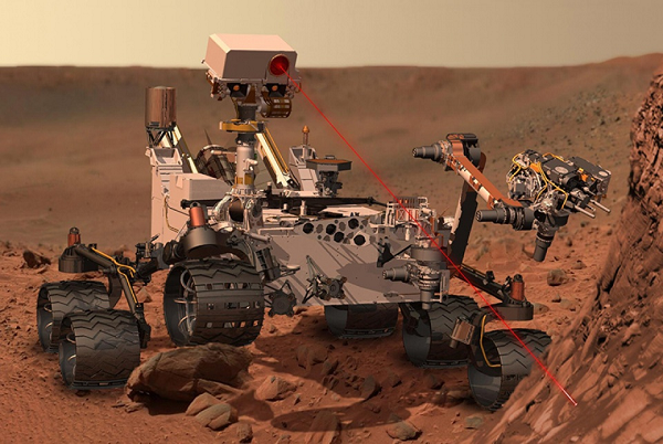 Tàu tự hành Curiosity của NASA vốn đã "hết hạn sử dụng" nhiều năm nhưng vì còn chạy tốt, đã tiếp tục hành trình của mình bằng các nhiệm vụ mở rộng.