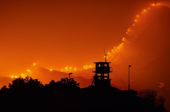  Khu phi quân sự (DMZ) được thiết lập năm 1953 như một phần của thỏa thuận đình chiến kết thúc 3 năm xung đột giữa hai miền Triều Tiên.