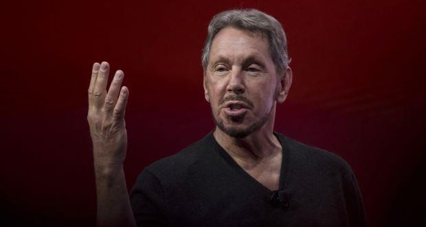 Tỷ phú Larry Ellison là người đồng sáng lập và là chủ tịch kiêm giám đốc công nghệ của "gã khổng lồ" Oracle. Sở hữu khối tài sản trị giá 68,9 tỷ USD, Ellison được Forbes xếp giàu thứ 7 hành tinh. Ảnh: Bloomberg.