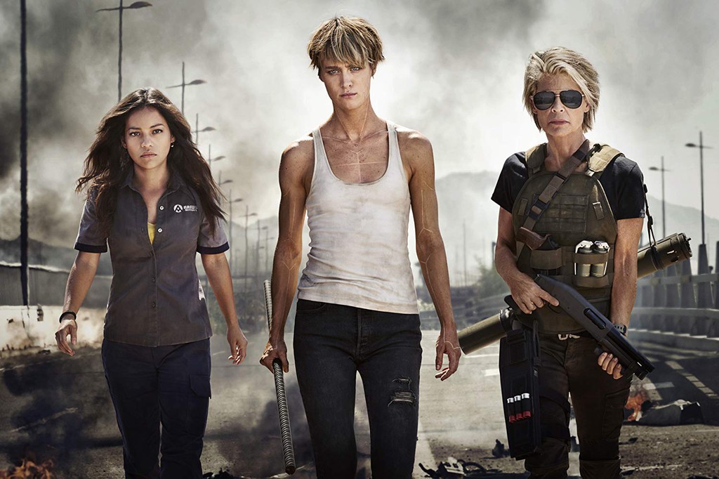 Không chỉ là sự trở lại của Linda Hamilton và Arnold Schwarzenegger, Terminator: Dark Fate - Kẻ hủy diệt 6 còn là mảnh đất màu mỡ để dàn cast trẻ khẳng định thực lực diễn xuất, điển hình là Mackenzie Davis. Trong bom tấn, cô đóng vai Grace - một nhân vật nửa người nửa robot tương tự T-800, với nhiệm vụ bảo vệ Daniella "Dani" Ramos.