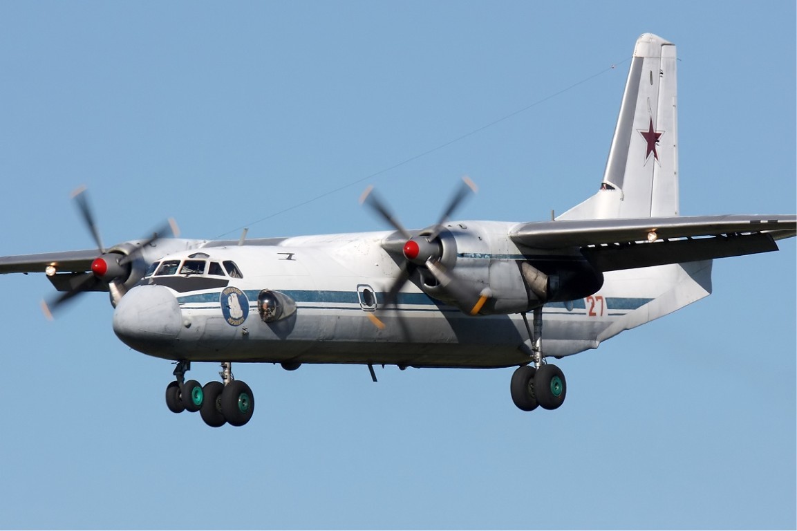  Antonov An-26 là loại vận tải cơ phổ biến bậc nhất thế giới, được Liên Xô sản xuất và đưa vào sử dụng từ những năm 70 của thế kỷ trước. Tới nay, đây được coi là loại vận tải cơ phổ biến và thành công bậc nhất thế giới.