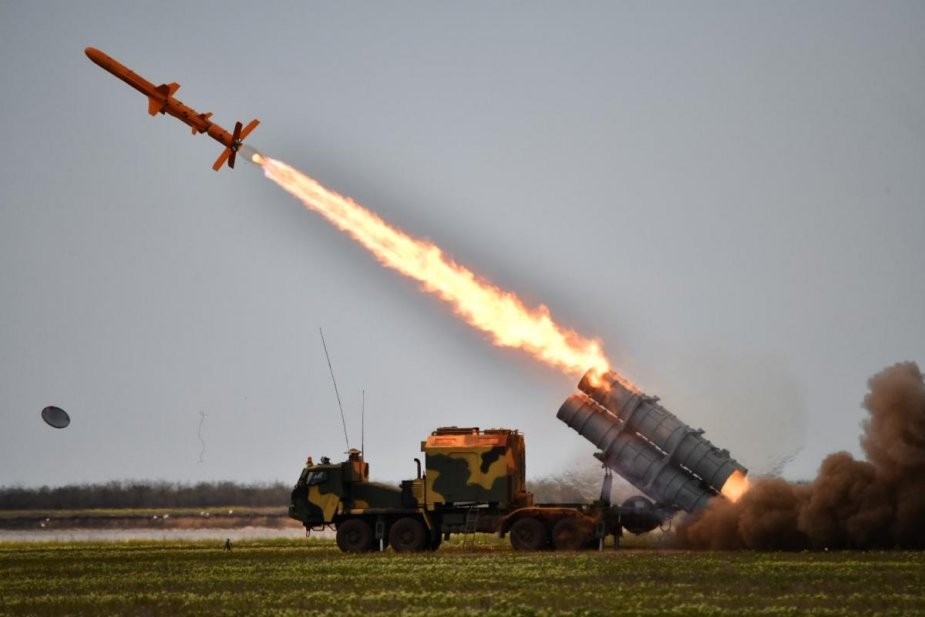 Tuyên bố được Tư lệnh Hải quân Ukraine, Chuẩn Đô đốc Alexei Neizhpapa đưa ra khi trả lời phỏng vấn của tờ báo Dumskaya,  Hải quân Ukraine đang chuẩn bị tiến hành hoạt động quân sự quy mô lớn chống lại Nga.