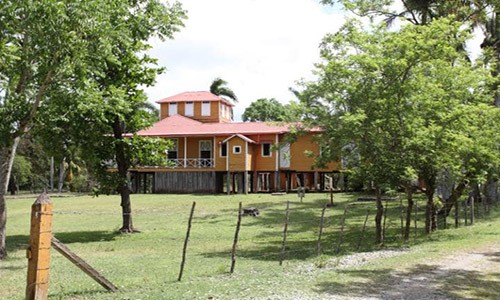 Finca Biran chính nơi sinh của  lãnh tụ Cuba Fidel Castro. Nhà cách mạng Fidel Castro sinh ngày 13/8/1926 trong một gia đình có 7 người con.