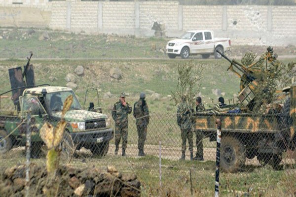 Theo hãng Fars (Iran), hãng thông tấn SANA đưa tin ngày 13/9 cho biết, các đơn vị pháo binh của  Quân đội Syria đã mở cuộc tấn công dữ dội nhằm vào căn cứ của phiến quân HTS tại ngôi làng Tal Wasit ở Bắc Hama. Ảnh: FNA.