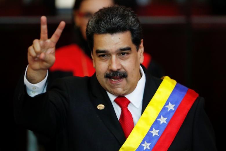 Theo hãng thông tấn Reuters, ngày 10/1,  Tổng thống Venezuela Nicolas Maduro đã tuyên thệ nhậm chức trước Tòa án Tối cao ở thủ đô Caracas. (Nguồn ảnh: Reuters)