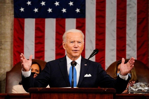 Tối 28/4 (giờ địa phương),  Tổng thống Biden đã có bài phát biểu đầu tiên trước Quốc hội Mỹ. (Nguồn ảnh: Reuters)