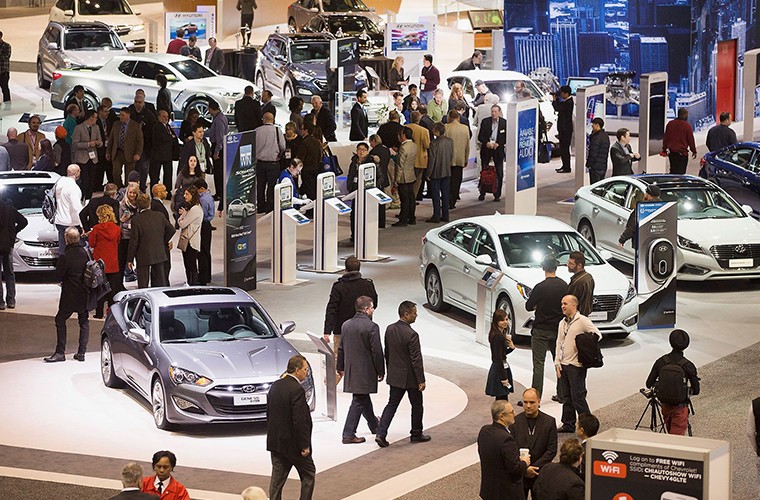 Một góc nhìn tại triển lãm Chicago Auto Show 2015, bắt đầu diễn ra từ ngày 14 và kết thúc ngày 22/02, với nhiều model đáng mong đợi sẽ đồng loạt ra mắt toàn cầu tại "thành phố của gió" này (Windy City). 