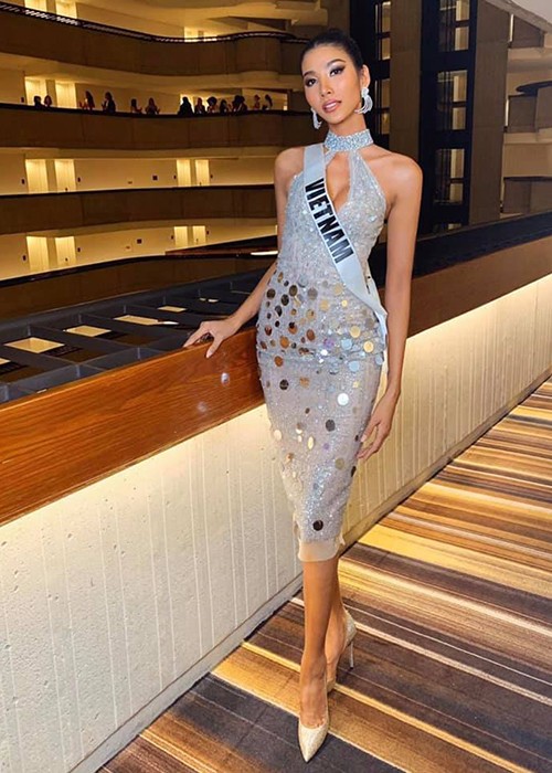 Chỉ còn ít ngày nữa,  Hoàng Thùy sẽ bước vào chung kết cuộc thi Miss Universe 2019 - Hoa hậu Hoàn vũ Thế giới 2019. Theo Missosology, Hoàng Thùy sẽ lọt top 20.