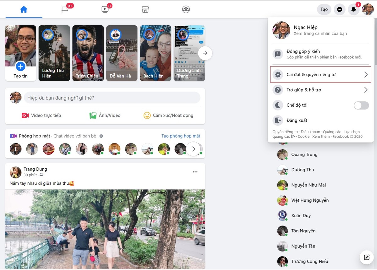 Cách thực hiện trên máy tính: Bước 1: Đăng nhập vào  tài khoản Facebook của bạn bằng trình duyệt web. Trên giao diện chính của Facebook, hãy chọn phần ảnh đại diện của bạn bên góc trên cùng bên phải. Nhấn chọn Settings &amp; Privacy (Cài đặt và quyền riêng tư).