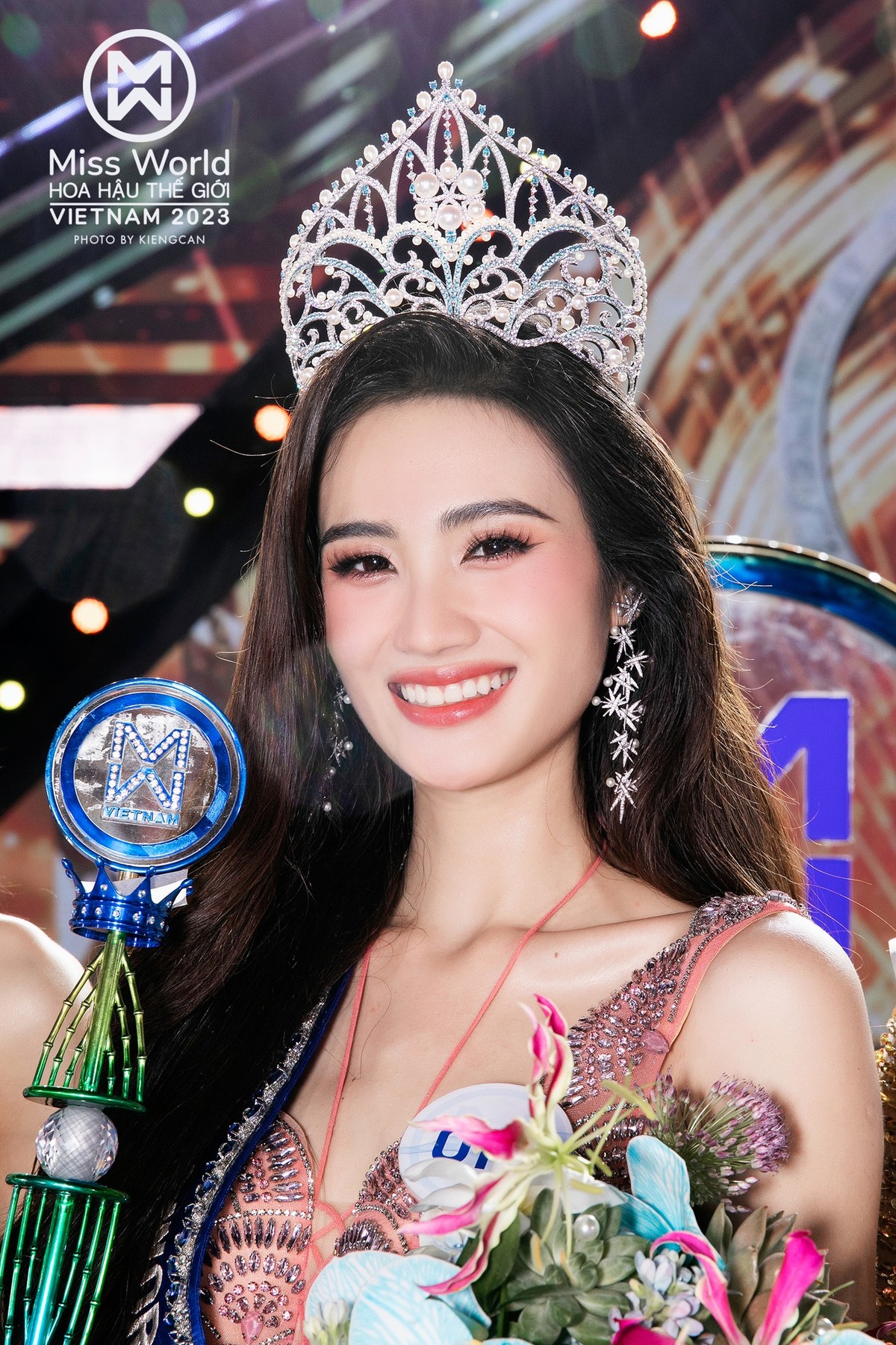 Tối 22/7, Huỳnh Trần Ý Nhi đăng quang Miss World Vietnam 2023 - Hoa hậu Thế giới Việt Nam 2023. Ảnh: Miss World Vietnam.