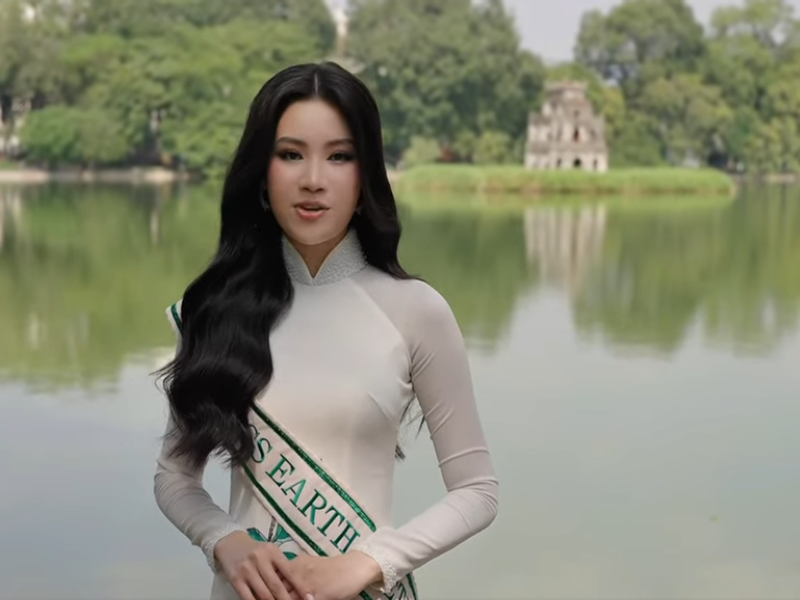 Mới đây, đoạn video  Cao Ngọc Bích giới thiệu bản thân bằng tiếng Anh ở Miss Earth 2024 thu hút sự quan tâm của nhiều khán giả. Ảnh chụp màn hình.