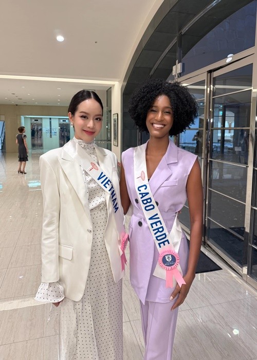  Hoa hậu Thanh Thủy bắt đầu tham gia các hoạt động của cuộc thi Miss International 2024 - Hoa hậu Quốc tế 2024. Mới đây, đại diện Việt Nam trượt giải phụ đầu tiên. Cụ thể, giải Miss Visit Japan Tourism Ambassador - Đại sứ Du lịch vừa được trao cho đại diện Cabo Verde.