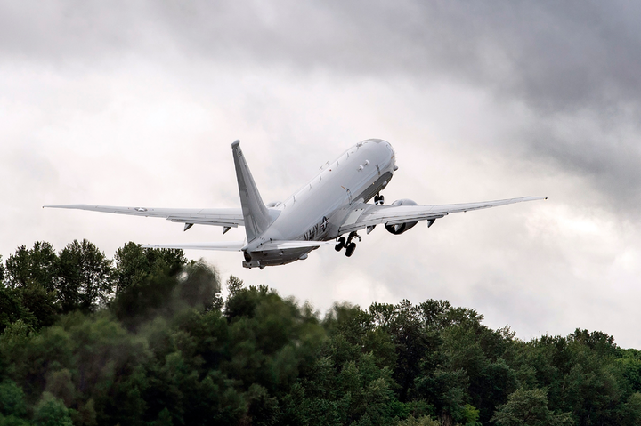 Vào ngày 8/6/2020, Công ty Boeing của Mỹ tuyên bố, đã bàn giao chiếc máy bay tuần tra hàng hải  P-8A Poseidon thứ 100 cho Hải quân Mỹ. Cùng với số lượng được bán cho Ấn Độ và Australia, số lượng P-8A đã vượt quá 100 chiếc.