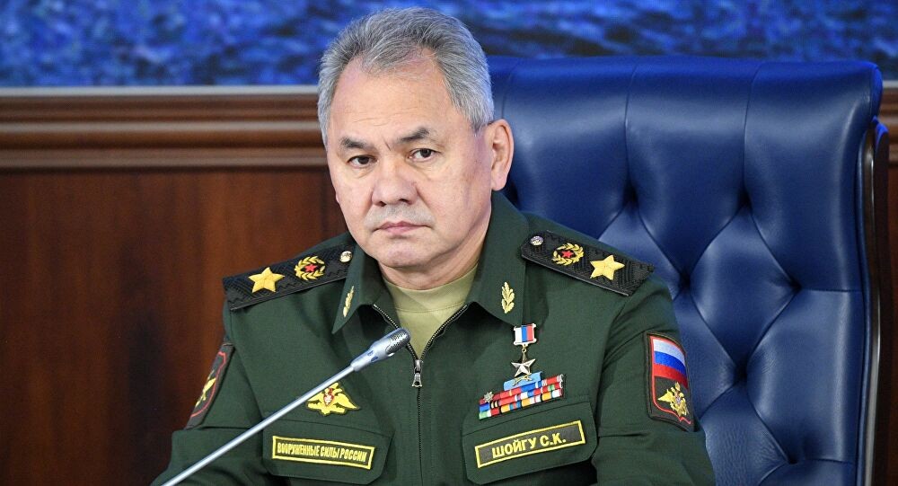 Ngày 22/4, Bộ trưởng Quốc phòng Nga Sergey Shoigu đã ra lệnh rút một số binh sĩ vừa được triển khai ở  biên giới Nga-Ukraine bắt đầu từ ngày 23/4; dự kiến, toàn bộ số binh lính trên sẽ trở về căn cứ trước ngày 1/5.