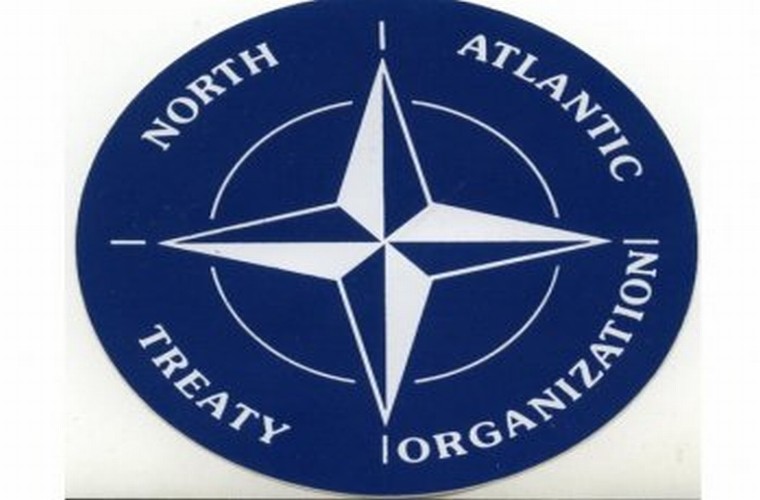 NATO (North Atlantic Treaty Organization) là tên tắt của Tổ chức Hiệp ước Bắc Đại Tây Dương. Hiệp ước này được ký kết vào ngày 4/4/1949 xác nhận thành lập một liên minh quân sự bao gồm Mỹ và một số nước ở châu Âu, có trụ sở chính đặt tại Brussels, Bỉ với mục đích thiết lập một liên minh phòng thủ mà theo đó các nước thành viên thực hiện phòng thủ chung khi bị tấn công từ bên ngoài.