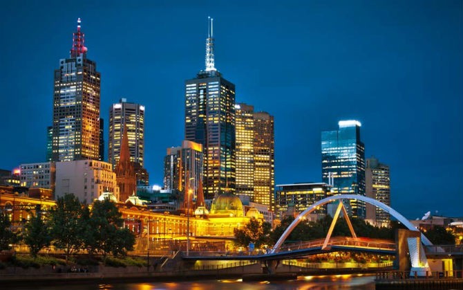 Melbourne (Australia): Đây là năm thứ 5 liên tiếp, Melbourne đứng ở vị trí thứ nhất trong danh sách những thành phố đáng sống nhất thế giới.