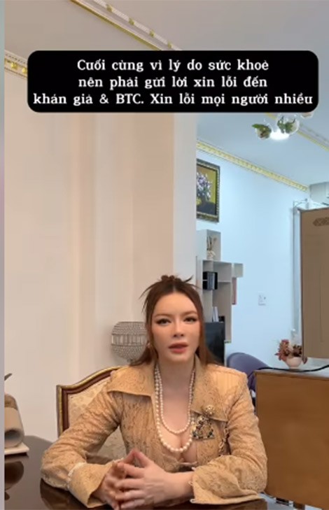 Mới đây,  Lý Nhã Kỳ viết trên trang cá nhân về lý do cô lỡ hẹn với chương trình Tiktok Award Vietnam. "Kỳ xin gửi lời xin lỗi đến khán giả và BTC Tiktok Awards Vietnam, vì lý do sức khoẻ đã không thể đến tham dự sự kiện hôm nay", nữ diễn viên chia sẻ.