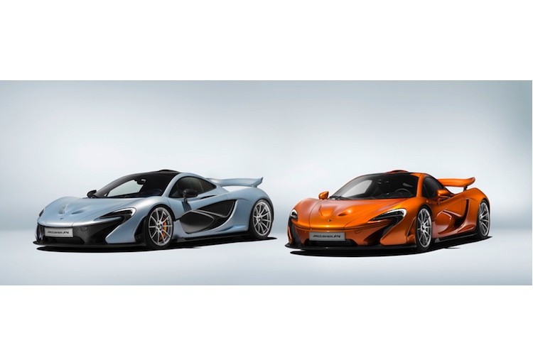 Chiếc  siêu xe McLaren P1 cuối cùng được sản xuất được sơn màu cam ánh ngọc đặc biệt, tương tự như "tiền nhiệm" McLaren F1 thứ 64 - chiếc F1 cuối cùng do McLaren sản xuất.