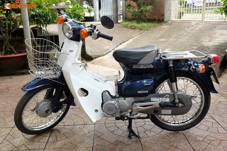 Đối với người Việt Nam, các dòng  xe Honda Super Cub đã trở nên quá quen thuộc với đầy đủ các thế hệ đã được du nhập vào từ rất lâu. Trong đó, những chiếc Honda Super Cub 50 chiếm một số lượng lớn.