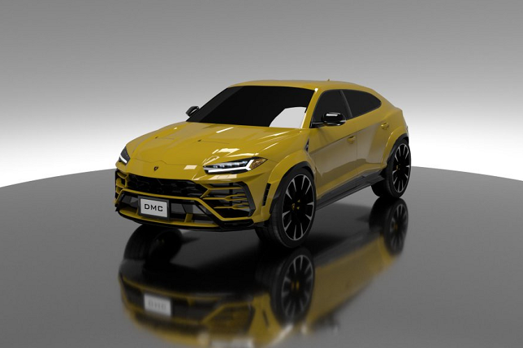 Theo như những hình ảnh cùng video được DMC cung cấp, ta có thể thấy chiếc s iêu SUV Lamborghini Urus sẽ không có sự thay đổi quá nhiều ngoại trừ phần thân xe được nới rộng rõ rệt tại các vòm bánh xe. Theo thông tin từ DMC, mỗi bên thân xe sẽ rộng thêm 60 mm, tức toàn bộ xe sẽ rộng thêm đến 120 mm so với Urus tiêu chuẩn.