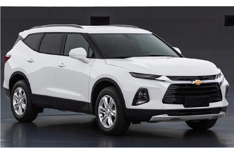 Trang Blog Autos của Ấn Độ cho biết mẫu  xe Chevrolet Blazer XL mới có kích thước chiều dài 4.999 mm, chiều rộng 1.953 mm và chiều cao 1.736 mm, đi cùng với chiều dài cơ sở kéo dài 2.863mm.