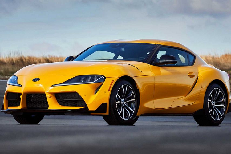 Toyota đã từng tuyên bố rằng chưa có kế hoạch gì cho chiếc  Toyota Supra 2021 mới 4 xy-lanh tại thị trường Mỹ, ngay cả sau khi đăng ký thành công chứng nhận CARB (tiêu chuẩn về khí thải môi trường) tại California. Và cũng dễ hiểu khi hãng xe Nhật Bản giấu kín về sự xuất hiện của cả 2 mẫu Supra và Toyota 86. Tuy nhiên, mọi thứ đã thay đổi.